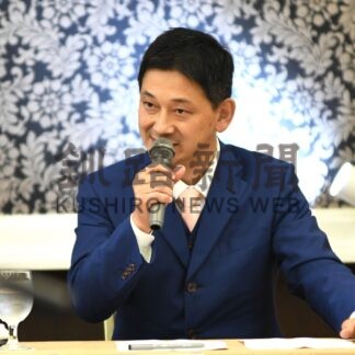 釧路の将来、３氏論戦　ＪＣ、市長選立候補予定者公開討論会【釧路市】_1(2024-10-12)