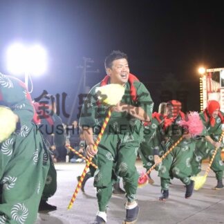 太鼓や獅子舞威勢良く　花咲港金刀比羅神社で例大祭【根室】(2024-10-27)