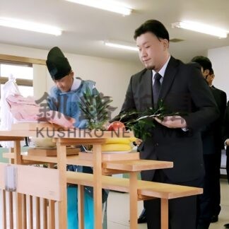 芭蕉同窓会が事務所開き　成功に向け始動【根室】(2024-10-06)