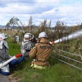 林野火災に備え訓練　各機関が一丸で連携【釧路市】(2024-10-22)
