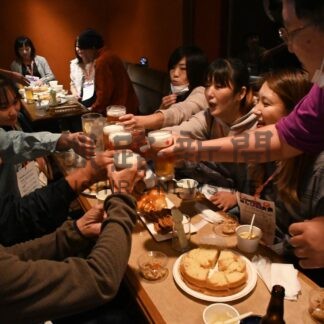 ほろ酔い気分で歓談　はしご酒大会【白糠】(2024-10-06)