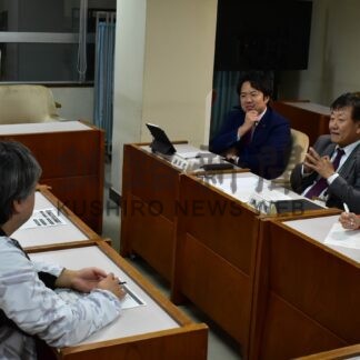 市議と市民が意見交換　３１日まで議会報告会【釧路市】(2024-10-29)