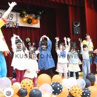 親子連れ７５０人交流　防災テーマにイベント ガーガーズも【釧路町】(2024-10-11)