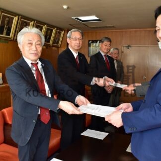 柳町リンク屋内化を　スポーツ協会、市に要望【釧路市】(2024-12-26)