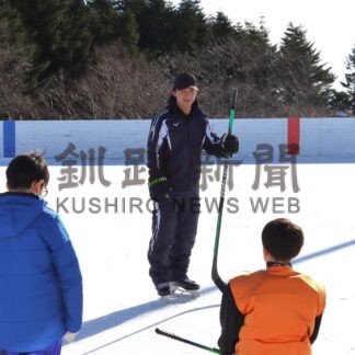 根室シーイーグルスジュニア、アイスホッケー練習スタート【根室】_1(2025-01-06)