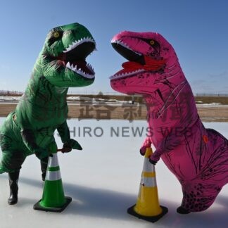 氷上にティラノサウルス出没？　来月９日レース【浜中】(2025-01-26)