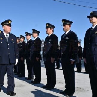 治安維持へ決意新た　道警釧本、新年の年頭点検【釧路市】(2025-01-10)