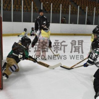 アイホやリレーに白熱　昭和スポーツ幼稚園がスケート大会【釧路市】(2025-02-15)