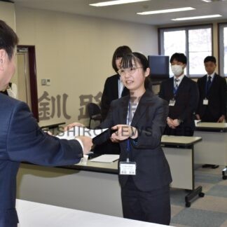 入社式 決意新た_2(2025-04-02)