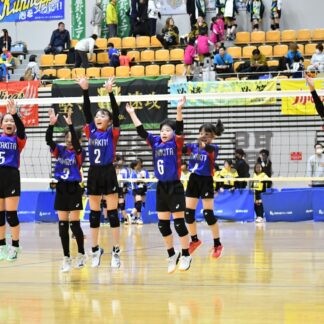 全道一目指し熱戦　小学生バレーフェス【釧路市】(2025-04-27)