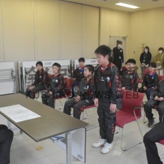 ＦＣ中標津、８人制サッカー全道大会で初戦突破目指す【中標津】(2025-04-09)