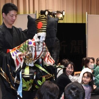 人形浄瑠璃 優雅な舞　劇団、迫力の公演【中標津】(2025-05-25)