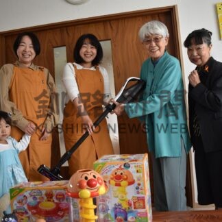 助産院に掃除機など寄贈　釧路市女性保護の会【釧路市】(2025-05-28)