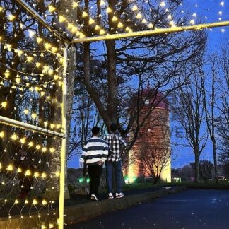 桜と赤レンガサイロ輝く　１１日までライトアップイベント【根室】(2025-05-06)