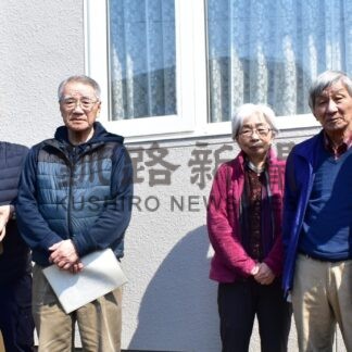 緊急防災用グッズ配布　駒場中央町会、会員７１世帯に【根室】(2025-05-08)