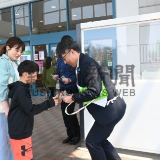 緑化事業に協力を　街頭で募金呼び掛け【釧路市】(2025-05-16)