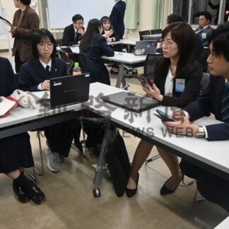 連携して「共創」を　釧路ＪＣが高校生と意見交換【釧路市】(2025-05-29)