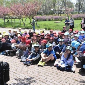 釧路の桜について学ぶ　愛国小３年生が見学学習【釧路市】(2025-06-14)