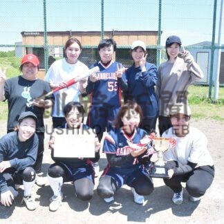 チーム昴Ｖ、女子はダンデライオン制す　釧新杯ソフトボール【釧路市】(2025-06-10)
