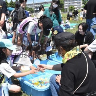 こどもまつり始まる　露店やゲーム満喫　市内の児童館【釧路市】_1(2025-07-19)