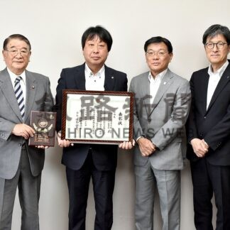 長年村に貢献募金や清掃　鶴居中学校ボランティア委　春季善行表彰を受賞【鶴居村】(2025-07-28)