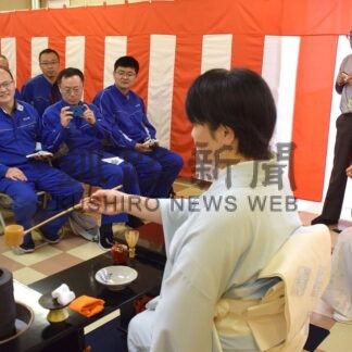 外国人研修生おもてなし　裏千家淡交会釧路支部　ＫＣＭでお茶会【釧路市】(2025-07-30)