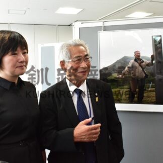 ２４日まで山田さん写真展　元島民１００人の風景【根室市】(2025-08-02)