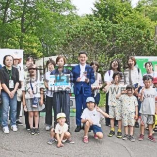 釧路市動物園に２００万円寄付　コープさっぽろ　ホッキョクグマ事業支援【釧路市】(2025-08-09)