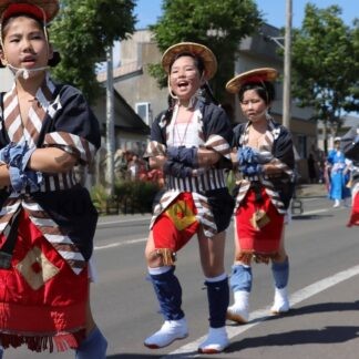 金色の大みこし市内巡幸　根室金刀比羅神社例大祭【根室市】_1(2025-08-10)