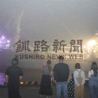 サンマ棒受け網解禁　道東３港、小中大型船一斉出漁【根室市】(2025-08-11)