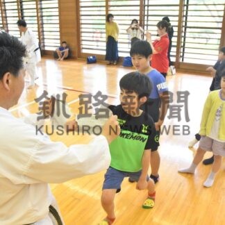 武道４競技に触れて　初イベント、子供ら体感【釧路市】(2025-08-24)