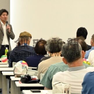 関節痛予防アドバイス　札医大教授が講演【浜中町】(2025-08-26)