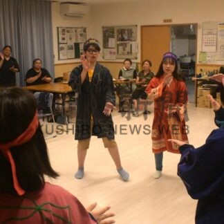 中高生アイヌ文化に触れる　白糠町青少年海外事業、事前研修で準備【白糠町】(2025-08-28)