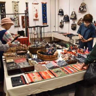 着物素材の福家バッグ人気　古布・染手づくり展【釧路市】(2025-09-03)