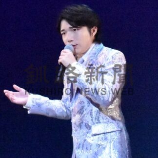 小山雄大さんステージ華やか　釧路歌謡協会が３０周年発表会【釧路市】(2025-09-09)