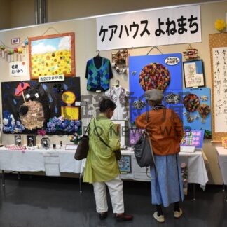 高齢者の力作並ぶ　１日からシルバー作品展【釧路市】(2025-10-01)