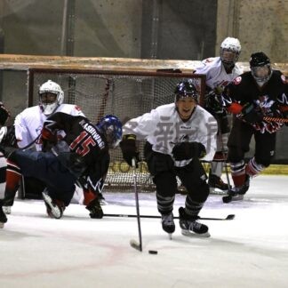 Ｊクレインズ　釧路で合宿アイホ、中島さんら指導【釧路市】(2025-10-19)