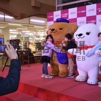 手書きの温かみ再認識　日本郵便釧路地区連絡会、イオンでレターフェア(2025-10-19)