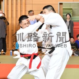 幅広い世代 真剣勝負　柔道釧路市体育祭(2025-10-21)