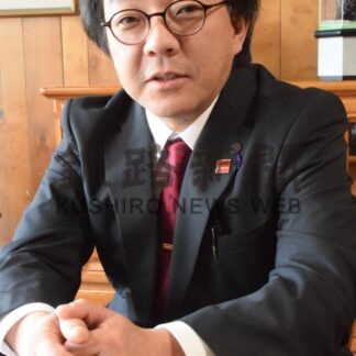 道地域文化選奨特別賞受賞劇団東風代表　片桐　茂貴さん　後生に残せる作品作る【釧路市】(2025-10-26)
