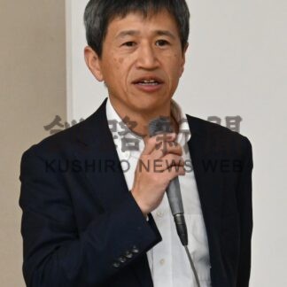 ネイチャーポジティブ重要　釧路で企業向け脱炭素セミナー、環境省岡野氏が講演【釧路市】(2025-10-29)