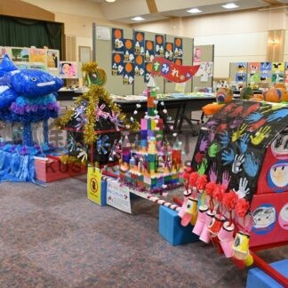 子供たちの作品展示　標津町造形まつり、絵画や木工６４９点【標津町】(2025-11-09)