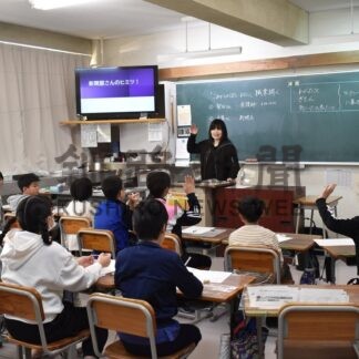 児童が身近な職業学ぶ　釧路愛国小 新聞販売店業務など【釧路市】(2025-11-19)