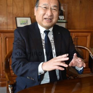 泊原発　電気代値下げへ必要　桐木氏、本社で道政報告【釧路市】(2025-12-14)