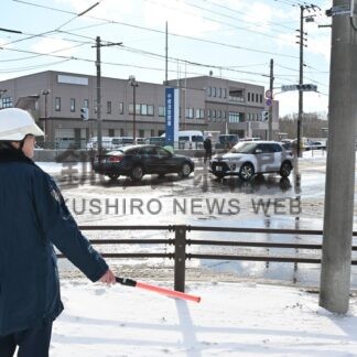 事故多発で取り締まり強化　中標津署と道警釧本、道の警報受け【中標津町】(2025-12-14)