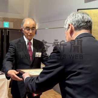 丸山さん（標茶）に一歩園賞　タンチョウ保護に尽力【札幌市】(2025-12-14)