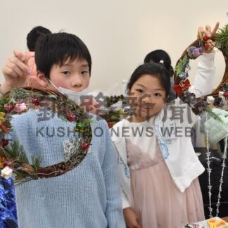クリスマスリースできた　発明クラブ【釧路市】(2025-12-18)