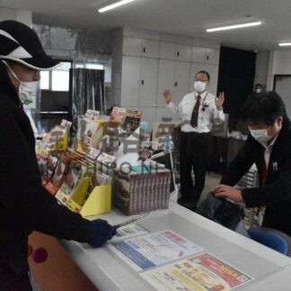 強盗発生時の対応確認　歯舞郵便局で模擬訓練【根室市】(2025-12-24)