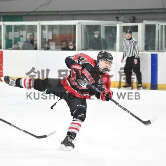 武修館、主導権奪い切れず　主力選手封じ込められ　全道高校アイホ【釧路市】(2025-12-24)