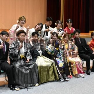 ２０歳の集い 晴れやかに_2(2026-01-13)